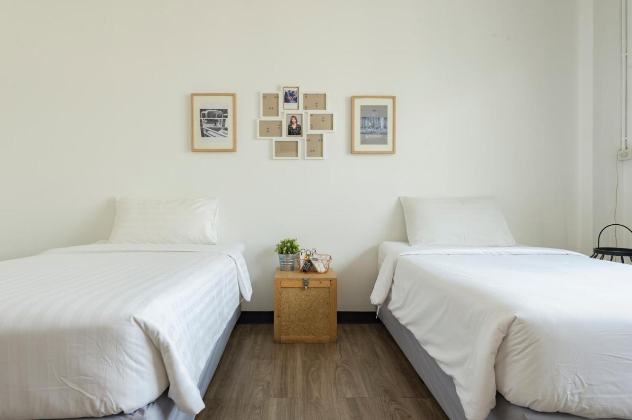 T Hostel @ Rama4 Bangkok Room photo